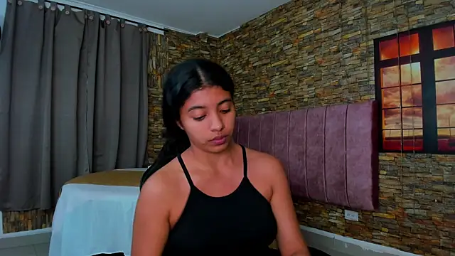 Snapshot of viktorya_xue chatting on 02.11.25 viktorya xue online show from 02.11.25