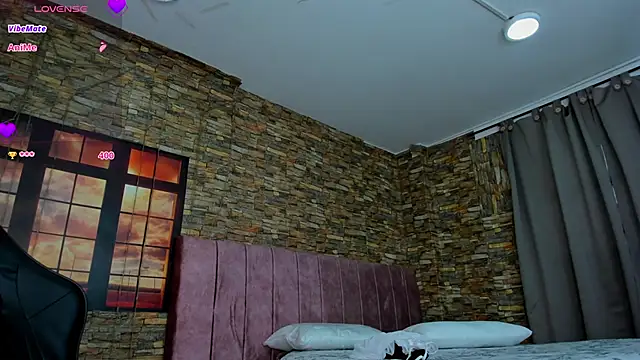 Snapshot of viktorya_xue chatting on 02.26.25 viktorya xue online show from 02.26.25