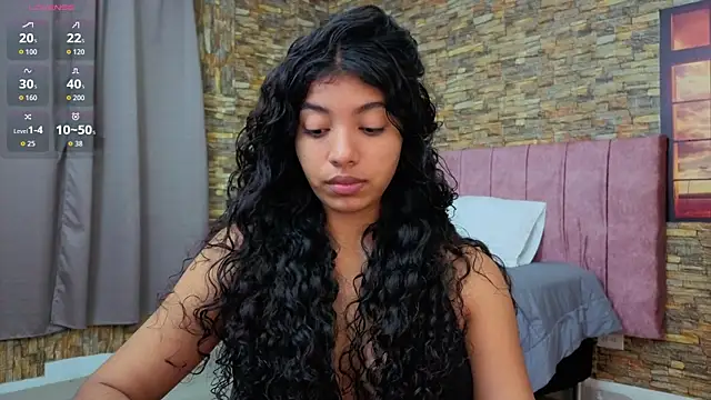 Snapshot of viktorya_xue chatting on 09.17.25 viktorya xue online show from 09.17.25