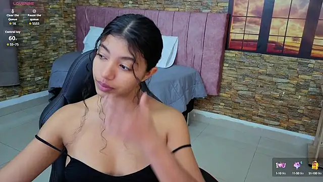 Snapshot of viktorya_xue chatting on 09.18.25 viktorya xue online show from 09.18.25