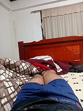 Snapshot of loomolmedo chatting on 02.05.26 loomolmedo online show from 02.05.26