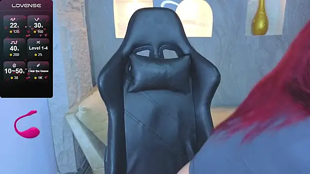 Snapshot of _Ambar72_b chatting on 11.25.25 Ambar72 b online show from 11.25.25