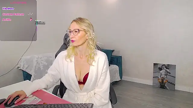 Sofia Soul online show from 09.30.25