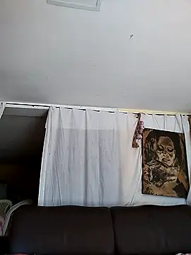 MaraVililhosa online show from 02.18.25