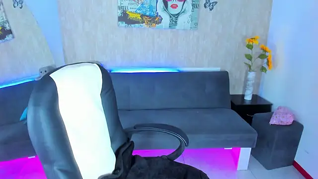 Snapshot of nova_sex01 chatting on 03.19.26 nova sex01 online show from 03.19.26