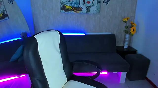 Snapshot of nova_sex01 chatting on 03.26.26 nova sex01 online show from 03.26.26