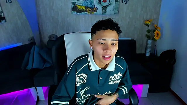 Snapshot of nova_sex01 chatting on 04.14.26 nova sex01 online show from 04.14.26