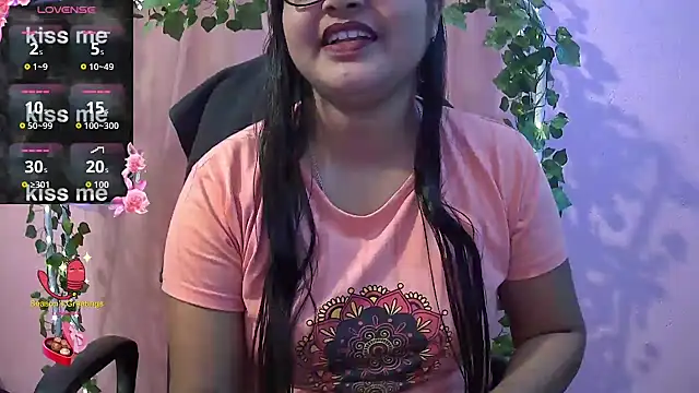 Snapshot of Pari-new chatting on 02.27.26 Pari-new online show from 02.27.26