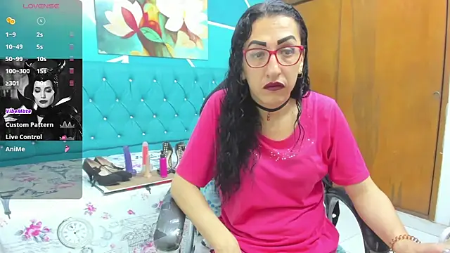 Snapshot of sabrina_dupont chatting on 10.22.25 sabrina dupont online show from 10.22.25