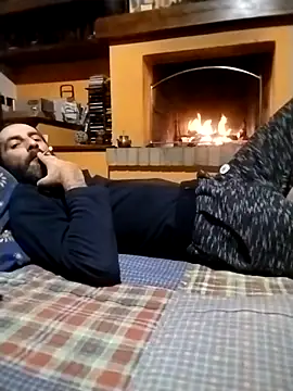 Snapshot of HastLuster chatting on 11.16.25 HastLuster online show from 11.16.25