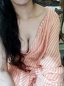 Snapshot of Fair-magic-woman chatting on 11.28.25 Fair-magic-woman online show from 11.28.25