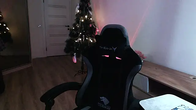 Princess Shy    online show from 02.09.25