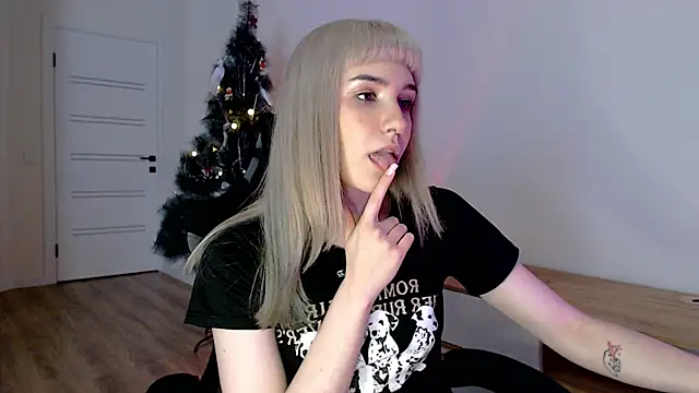 Princess Shy    online show from 02.18.25