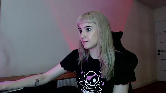 Princess Shy    online show from 02.26.25