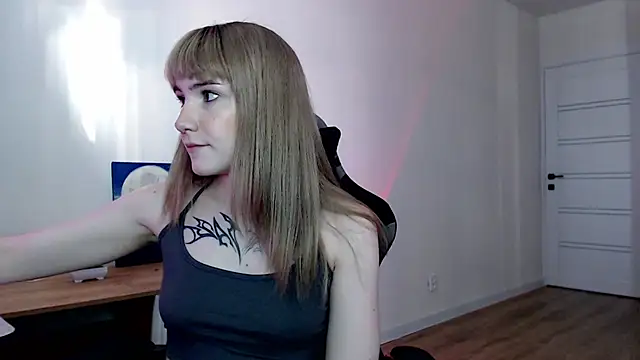 Princess Shy    online show from 03.16.25