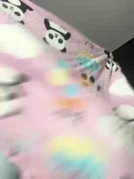 Snapshot of Sophie_LS chatting on 03.08.25 Sophie LS online show from 03.08.25