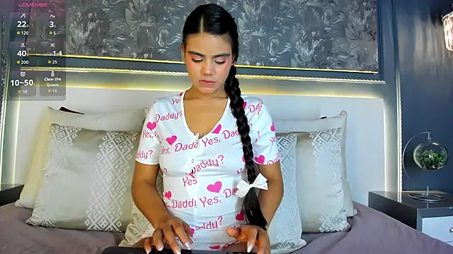 IvyEllis online show from 11.02.25