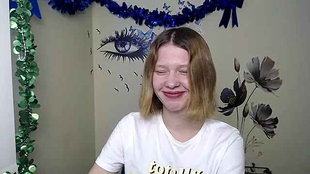 Snapshot of StellaCRL chatting on 02.22.25 StellaCRL online show from 02.22.25