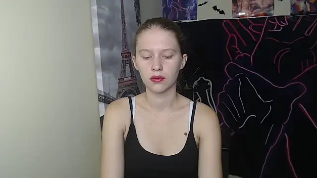 Snapshot of StellaCRL chatting on 09.29.25 StellaCRL online show from 09.29.25