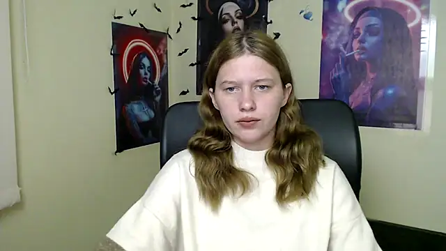 Snapshot of StellaCRL chatting on 04.11.26 StellaCRL online show from 04.11.26