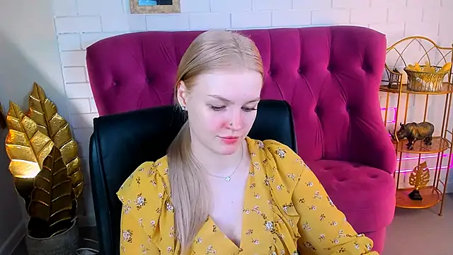 GraceGlamour online show from 01.13.25