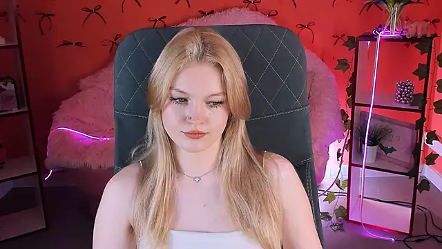 GraceGlamour online show from 02.21.25