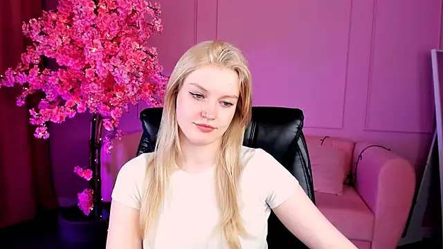 GraceGlamour online show from 03.22.25