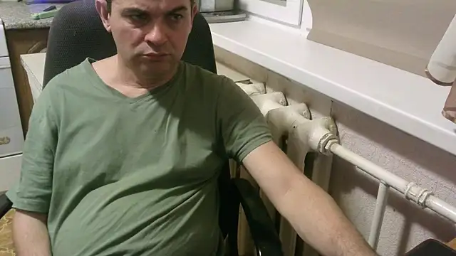 Snapshot of AlDON59 chatting on 11.29.25 AlDON59 online show from 11.29.25