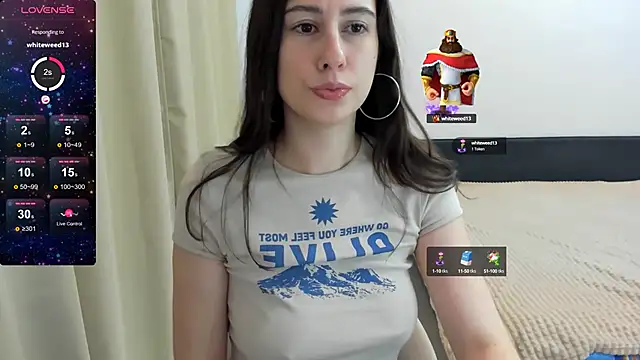 Snapshot of briannababy_ chatting on 12.15.24 briannababy online show from 12.15.24