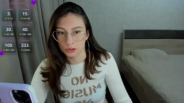 briannababy  online show from 04.15.26