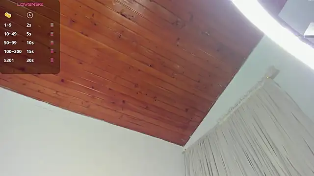 Julie Markk online show from 12.07.24