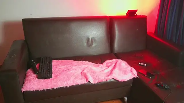 Leonnardo Jaramillo online show from 03.13.25