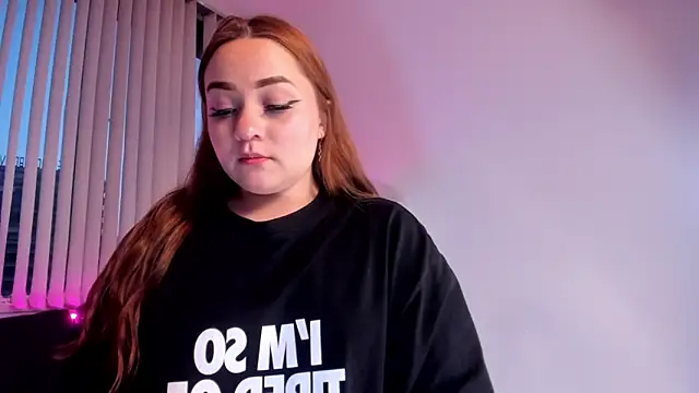 Snapshot of Valentina_Se chatting on 12.03.24 Valentina Se online show from 12.03.24