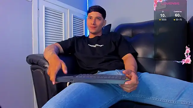 Damian23   online show from 03.21.25