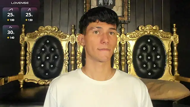 Snapshot of Alexx_tc chatting on 01.06.25 Alexx tc online show from 01.06.25