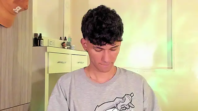 Snapshot of Alexx_tc chatting on 02.21.25 Alexx tc online show from 02.21.25