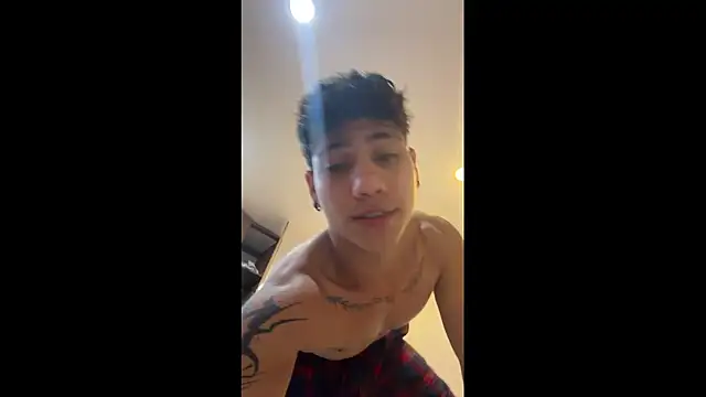 Sexys Boys Hot1 online show from 03.17.26