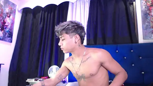 Sexys Boys Hot1 online show from 05.27.26