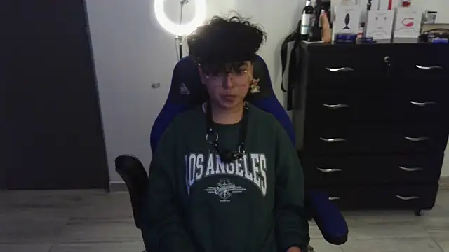 thomascooper7 online show from 02.13.25