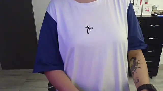 thomascooper7 online show from 02.13.25