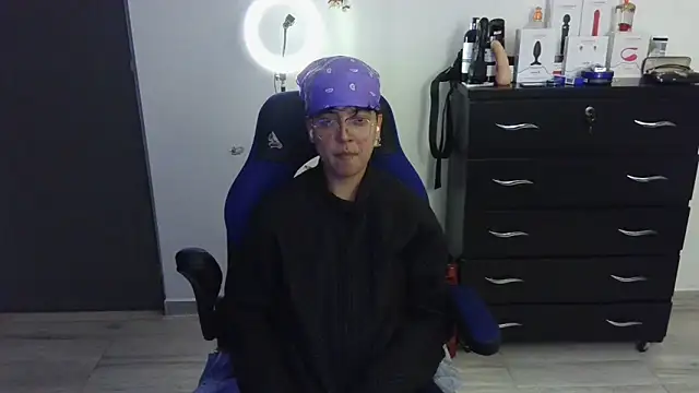 thomascooper7 online show from 02.20.25