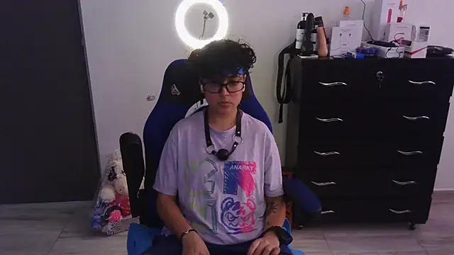 thomascooper7 online show from 02.24.25