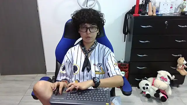 thomascooper7 online show from 03.26.26