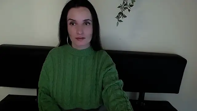 LaimaV  online show from 04.13.26