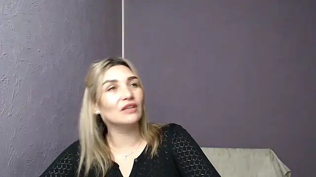 Snapshot of _sexy_lady chatting on 02.04.25 sexy lady online show from 02.04.25