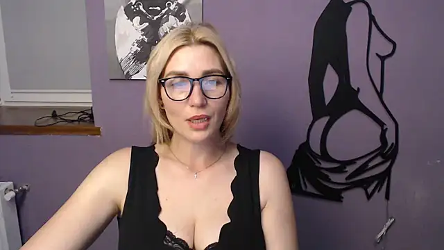 Snapshot of _sexy_lady chatting on 06.27.26 sexy lady online show from 06.27.26