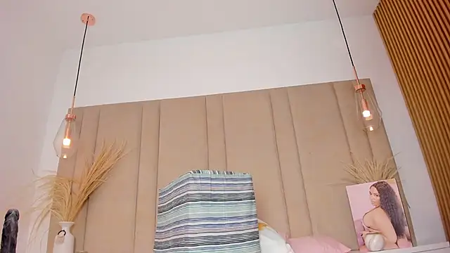 SabrinaAlcantara1 online show from 02.11.25