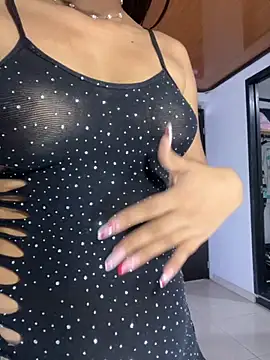 Snapshot of ALANAH_KITTY chatting on 09.27.25 ALANAH KITTY online show from 09.27.25