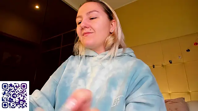 Debbie Taylor online show from 11.07.25