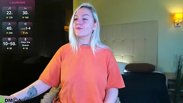 Debbie Taylor online show from 04.12.26